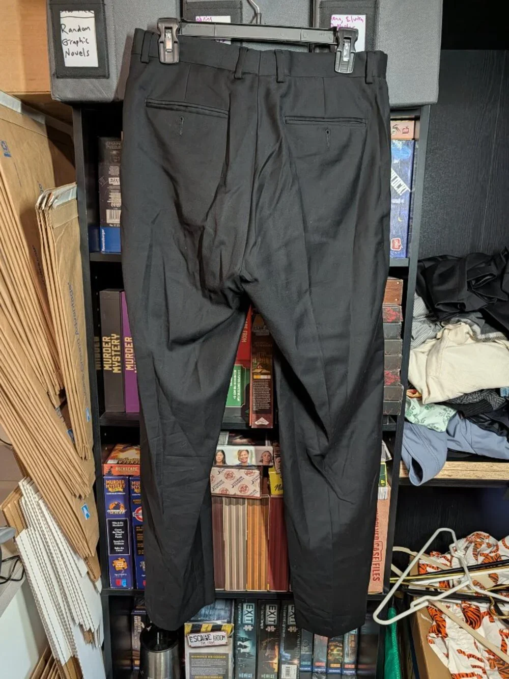 Calvin Klein Slim Fit Black 100% Wool Two-Piece Suit 38S / 32x32